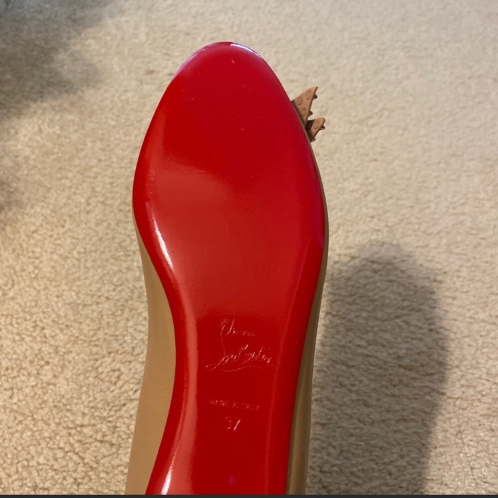 Christian Louboutin Nude Flats size 37/7